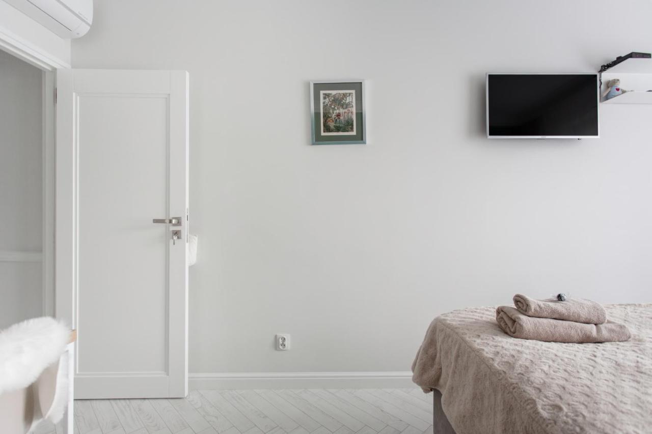 Luksusowy Apartament Hercena7 W Sercu Miasta Вроцлав Екстер'єр фото