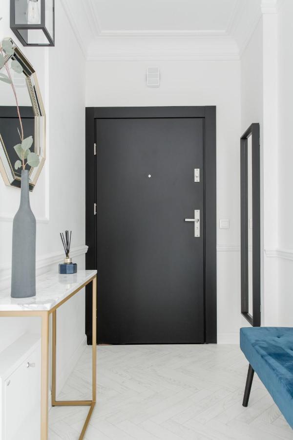 Luksusowy Apartament Hercena7 W Sercu Miasta Вроцлав Екстер'єр фото
