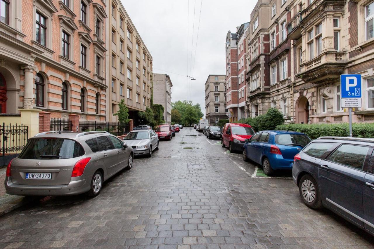 Luksusowy Apartament Hercena7 W Sercu Miasta Вроцлав Екстер'єр фото